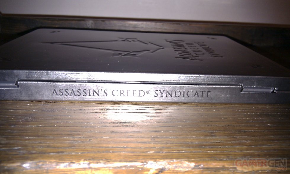 assassin-creed-syndicate-acs-big-ben-collector-case-unboxing-deballage-photo-22