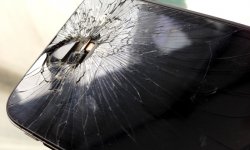 ecran casse smartphone