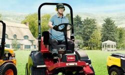 Lawn Mowing Simulator Switch Landmark Keyart