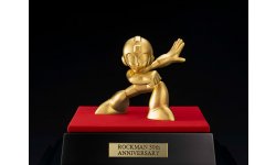 Mega Man Or Statuette (1)
