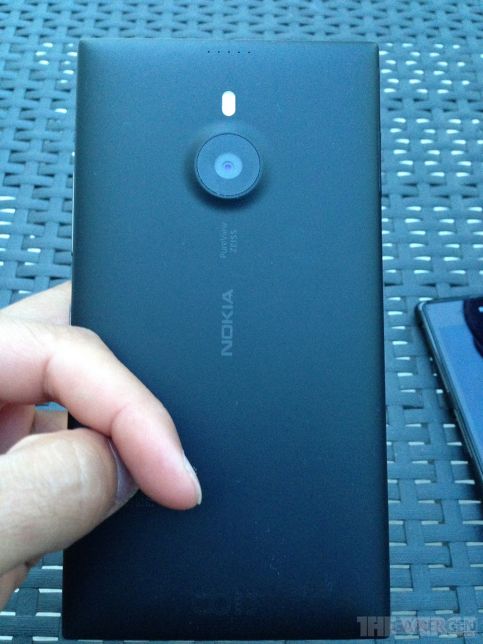 Nokia Lumia 1520_17