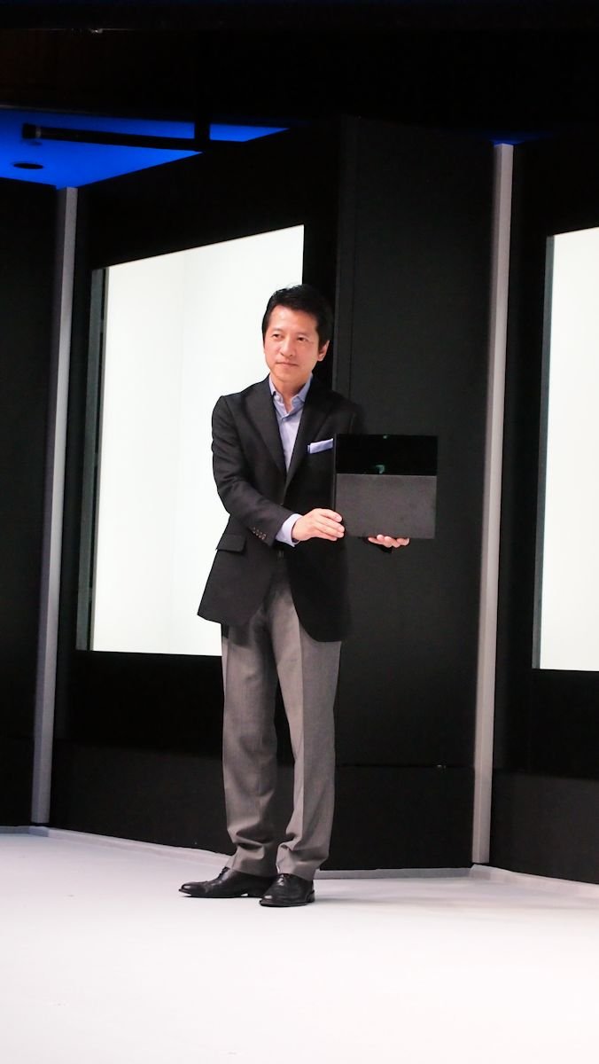 PlayStation 4 Dualshock Sony Japan Event 09.09.2013 (2)