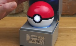 Poké Ball réplique The Wand Company