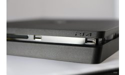 PS4 PlayStation Slim head