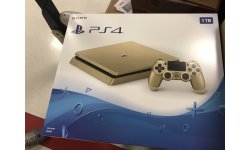 PS4 Slim Gold