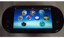 PSVita 2000 Slim deballage Unboxing Photo Maison Console 10.10.2013 (29)