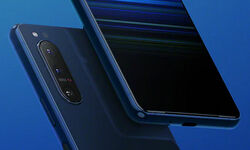 Sony Xperia 5 II images 1