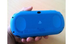 Unboxing deballage photo PSVita Aqua Blue (5)