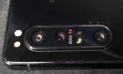 Unboxing Sony Xperia 1 II 0042