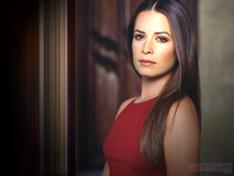 virtual-violence-leads-to-actual-violence-actress-holly-marie-combs-condemns-video-games.