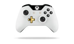 Xbox One Lunar White Controller 31 08 2015 pic 2