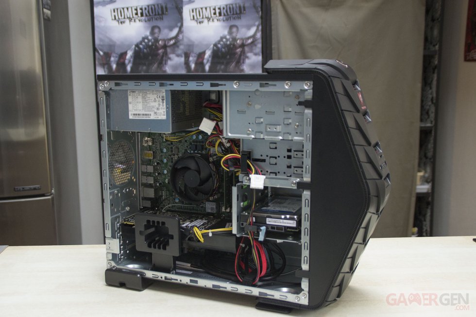 01Acer Predator G3 Ouvert