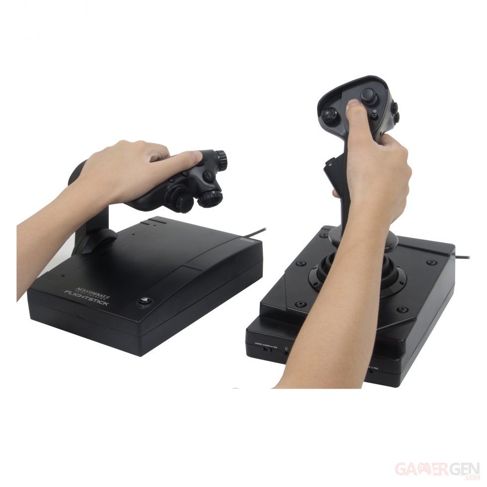 Ace Combat 7 Skies Unknown Joysticks (2)