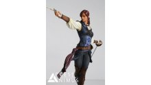 Assassin's Creed Unity Elise statue 3