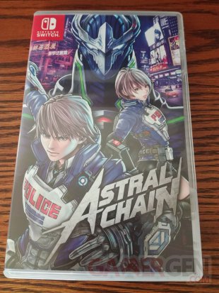Astral Chain unboxing déballage collector 08 04 09 2019