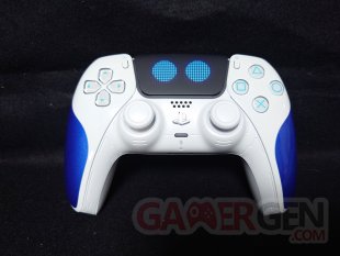 Astro Bot Unboxing Deballage image photo Manette PS5 DualSense Edition Limitee (18)