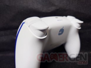 Astro Bot Unboxing Deballage image photo Manette PS5 DualSense Edition Limitee (7)