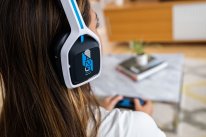 Astro Gaming A20 Gen 2 Aquarius Blue Lifestyle 1 (5)