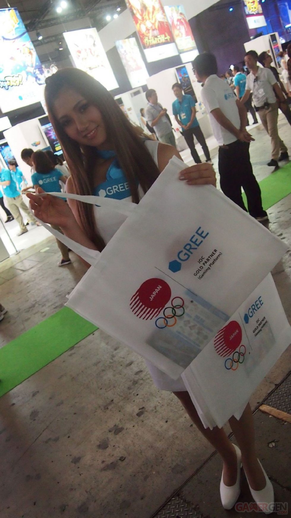 Babes mobiles smartphones tablette jeux independants TGS 2013 Tokyo Game Show 22.09 (45)