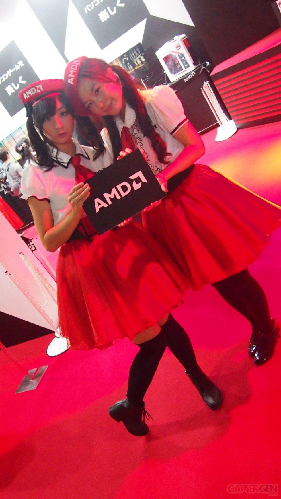 Babes mobiles smartphones tablette jeux independants TGS 2013 Tokyo Game Show 22.09 (79)