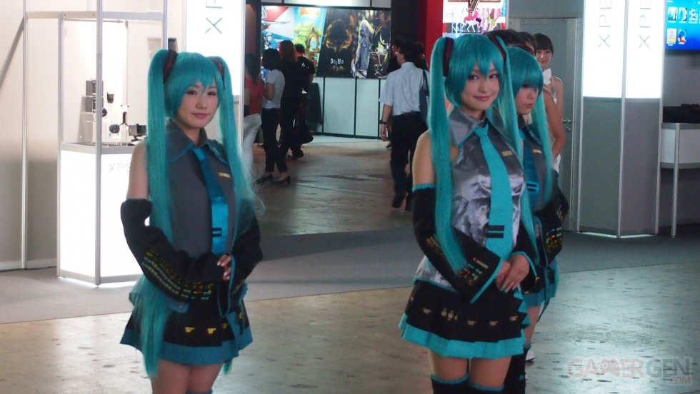 Babes mobiles smartphones tablette jeux independants TGS 2013 Tokyo Game Show 22.09 (7)