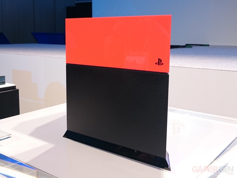 Coque Couleur PS4 TGS 2015 (16)