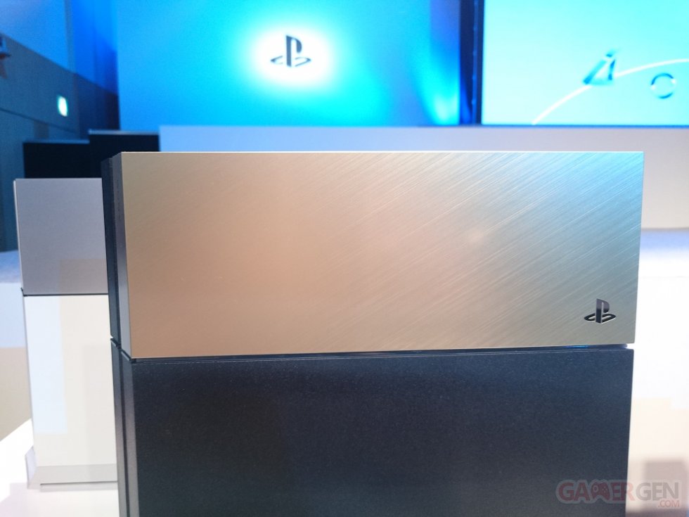 Coque Couleur PS4 TGS 2015 (4)