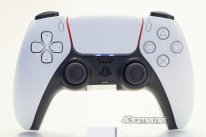 DualSense controller manette PS5 hardware PlayStation 5 4Gamer 4