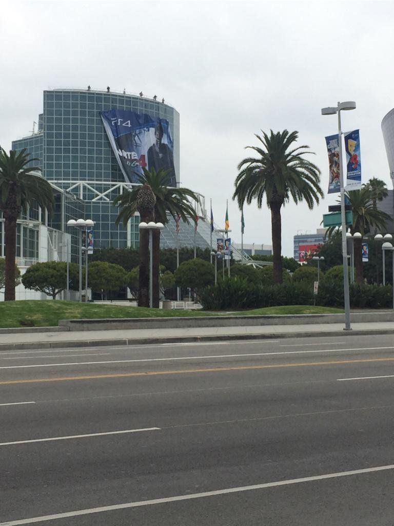 E3 2015 Convention Center (1)