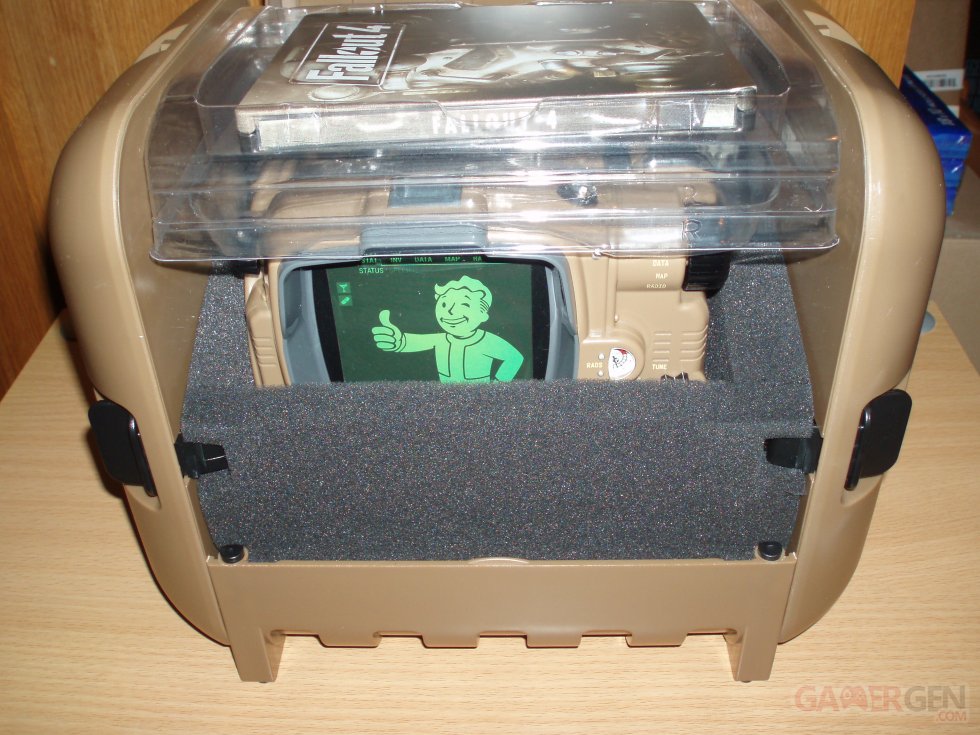 Fallout-4-collector-pip-boy-edition-unboxing-deballage-photos-07