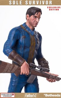 FALLOUT 4 SOLE SURVIVOR EXCLUSIVE STATUE (14)