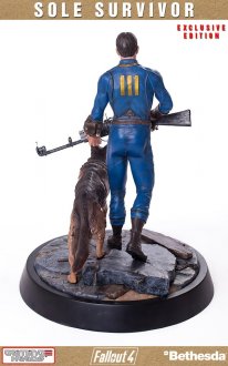 FALLOUT 4 SOLE SURVIVOR EXCLUSIVE STATUE (25)