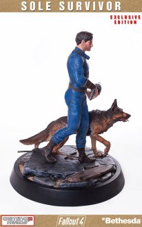 FALLOUT 4 SOLE SURVIVOR EXCLUSIVE STATUE (27)