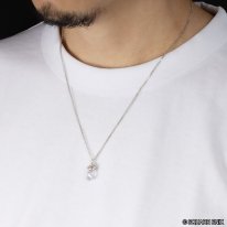 Final Fantasy IX collier Grenat 05 31 03 2025
