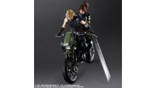 Final-Fantasy-VII-Remake-Play-Arts-Kay-Cloud-Jessie-moto-03-10-06-2021
