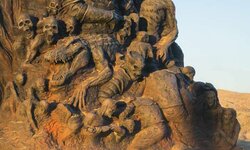 Geoff Keighley Game Awards 2025 Statue désert