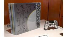 God of War Edition Collector PS4 Pro images (1)