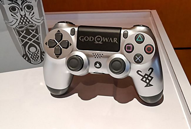God of War Edition Collector PS4 Pro images (8)