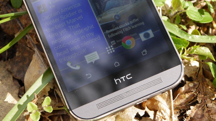 HTC One M8 BlinkFeed