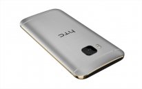 htc one m9 silver back 1