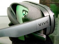 HTC VIVE FLOW (18)