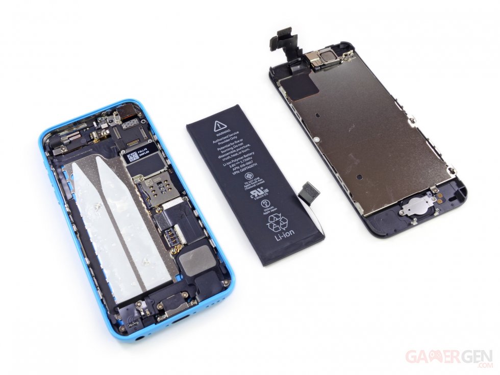 iFixit-demontage-iphone-5c- (12)