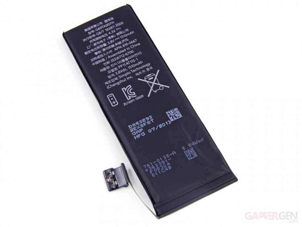 iFixit-demontage-iphone-5c- (14)
