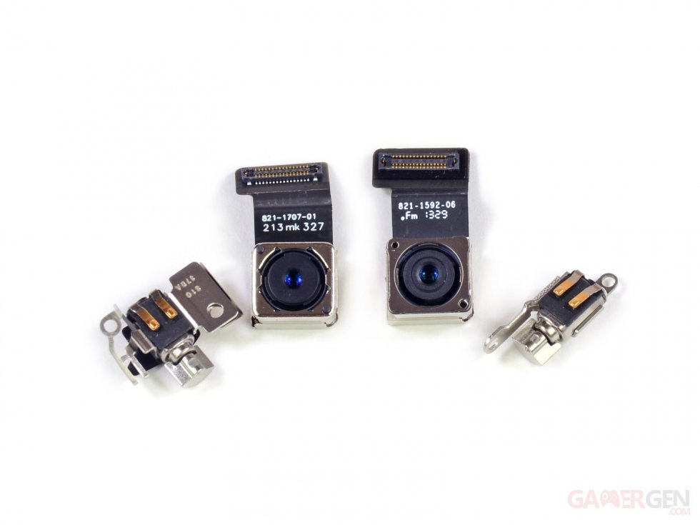 iFixit-demontage-iphone-5c- (23)