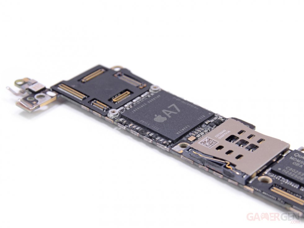 ifixit-demontage-iPhone-5s- (32)