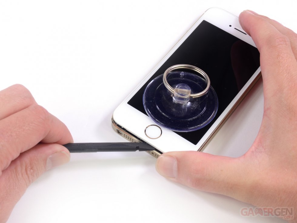 ifixit-demontage-iPhone-5s- (7)
