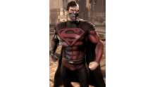 Injustice-Gods-Among-Us-Dieux-Sont-Parmi-Nous_11-08-2013_Cyborg-Superman