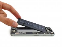 iPhone 6 iFixit teardown demontage  (18)