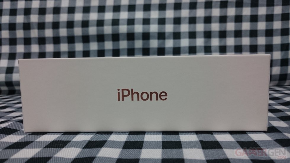 iPhone 8 Unboxing photos images boite (8)