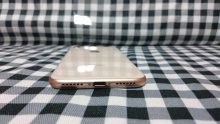 iPhone 8 Unboxing photos images smarpthone (17)